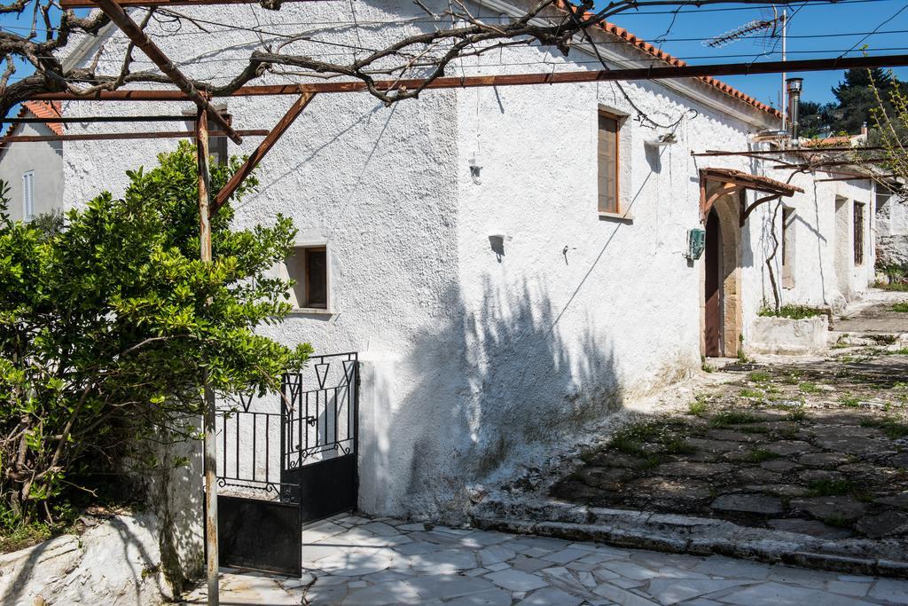 Traditional House Alikampos Esterno foto